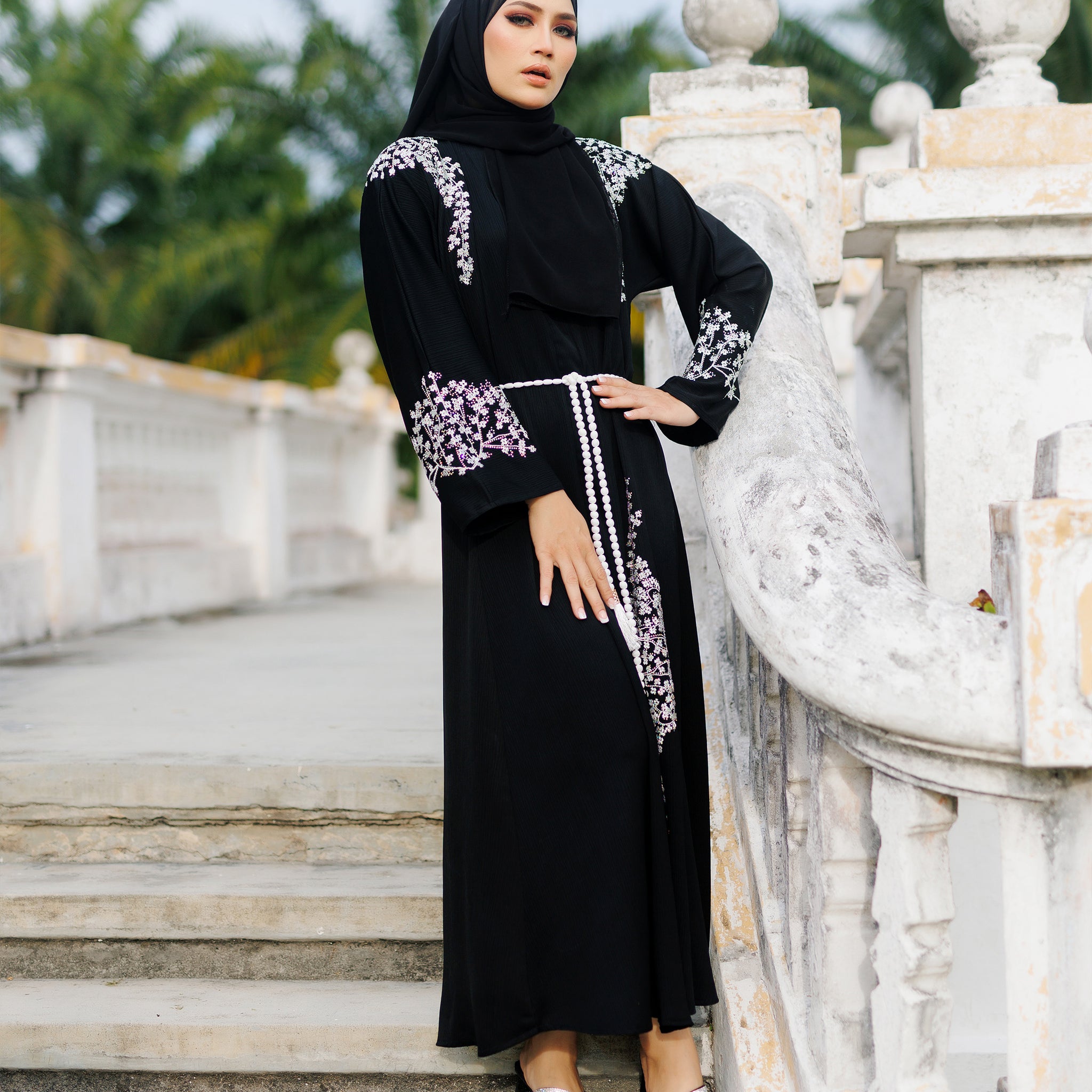 Elegant Black Abaya Dubai | Nida Material | Exclusive Sulam Design with White Belt