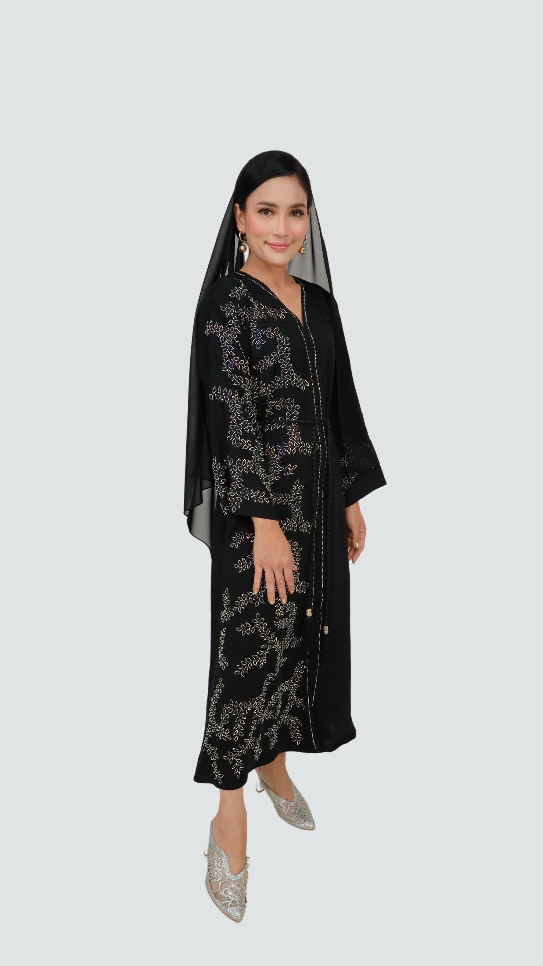 Elevate Your Style with Our Exquisite Abaya Dubai: Floral Batu Design (Premium Nida Material)