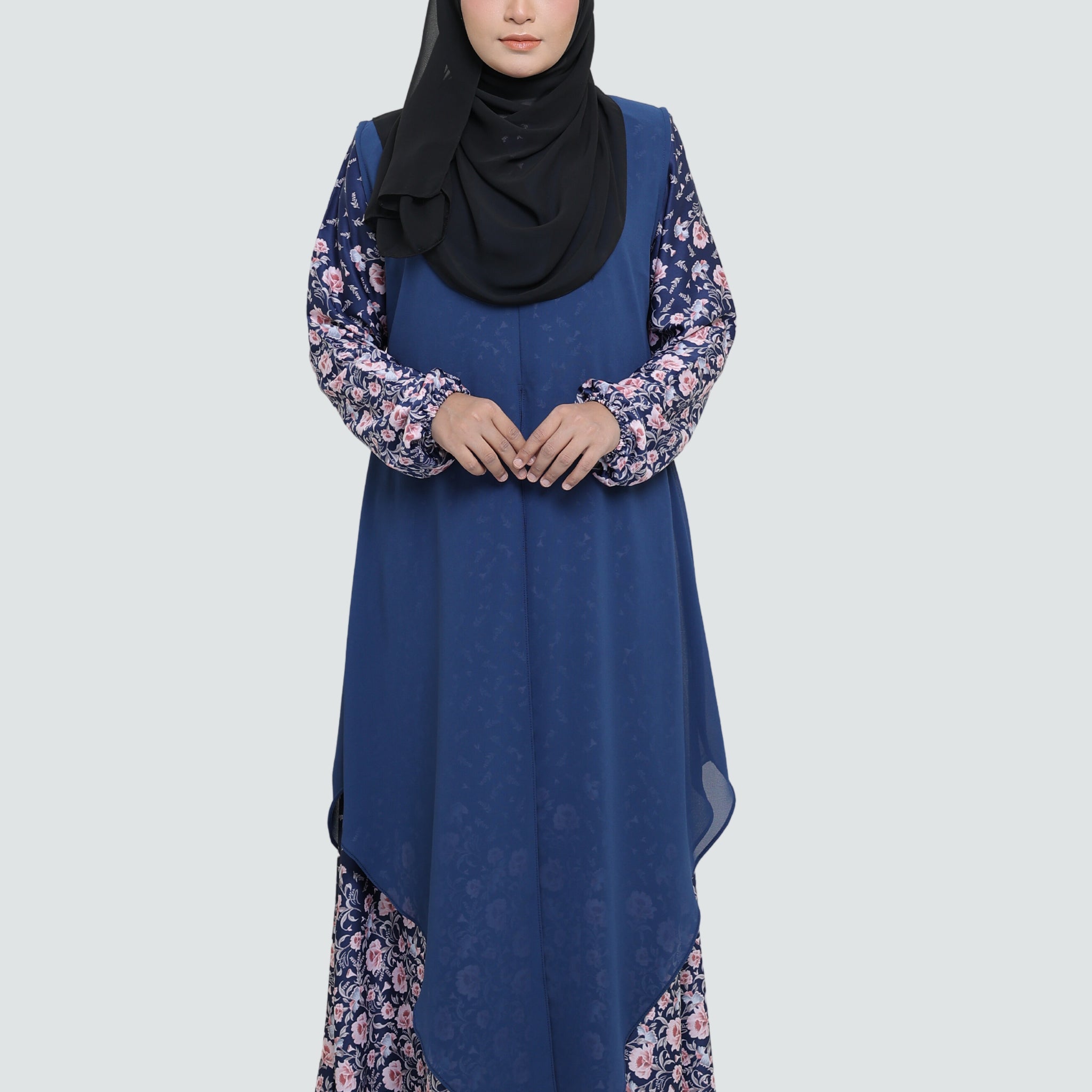 2-Piece Jubah in Luxurious Silk and Chiffon
